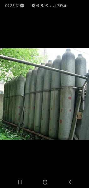 Продам реципиенты 400л 400-600атм.  1080кг 24шт.   Реципиенты 400л 400-600атм 1050кг 60шт.